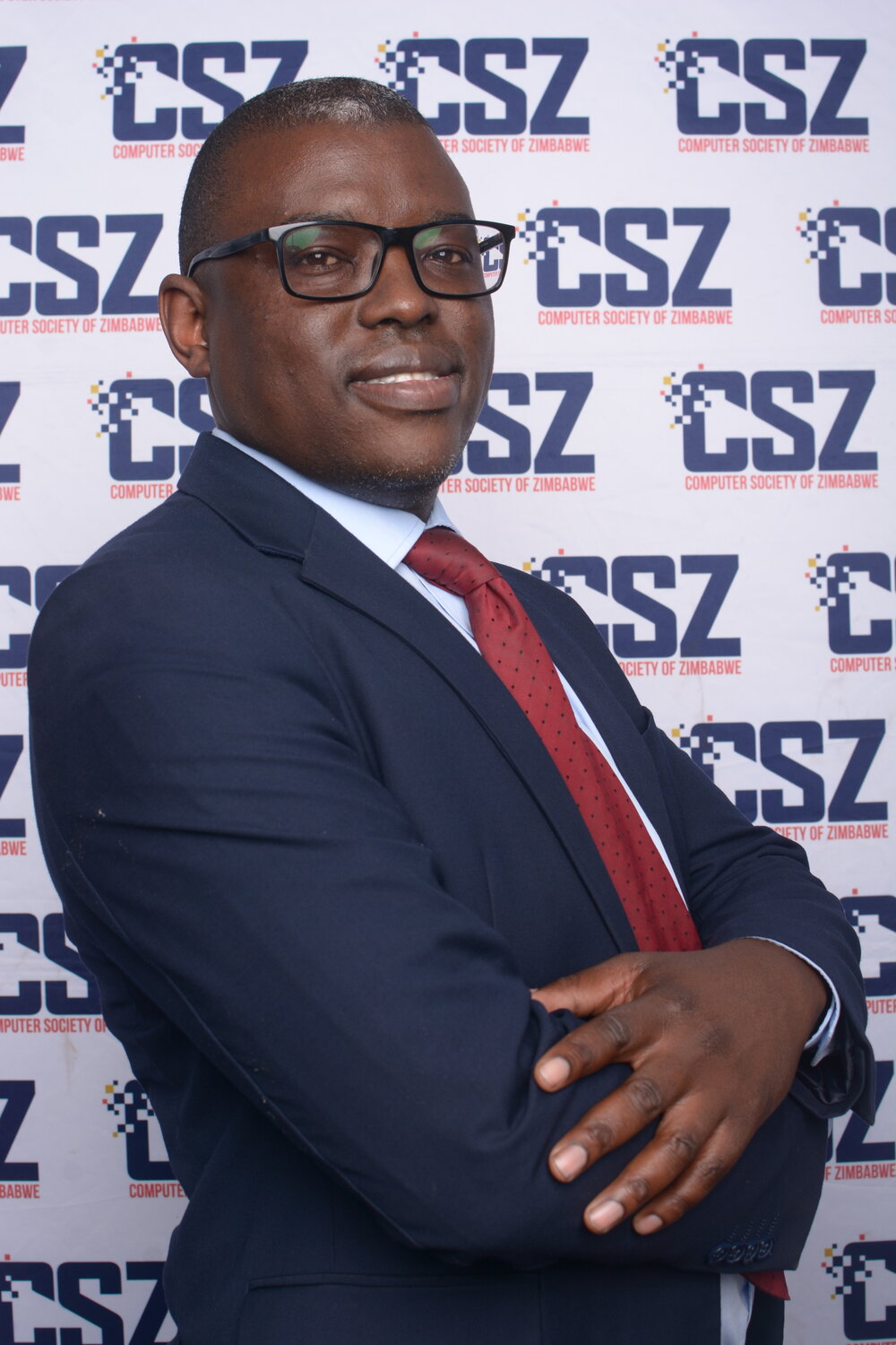 Tendai Muzvondiwa 